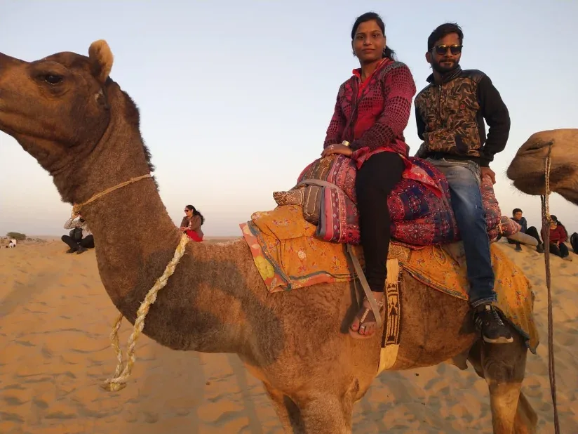 Family enjoying a jeep ride on the Jaisalmer dunes